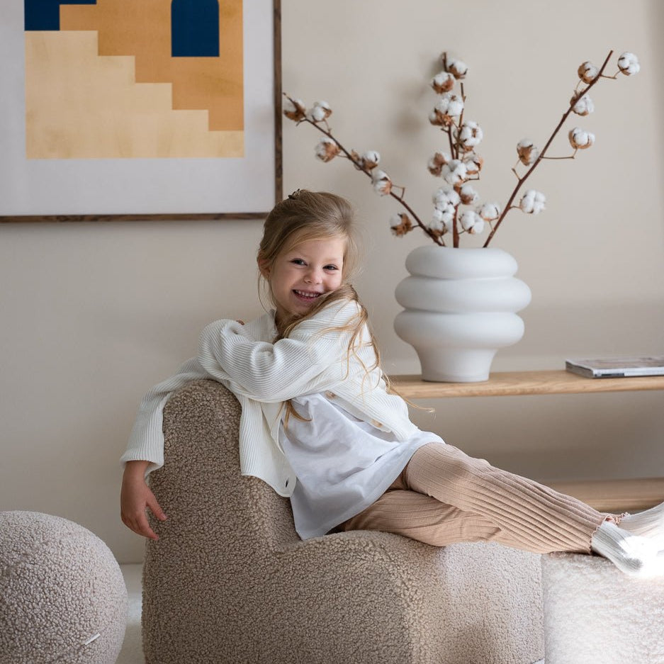 Wigiwama Cloud Barnfåtölj, Biscuit - Azalea Home