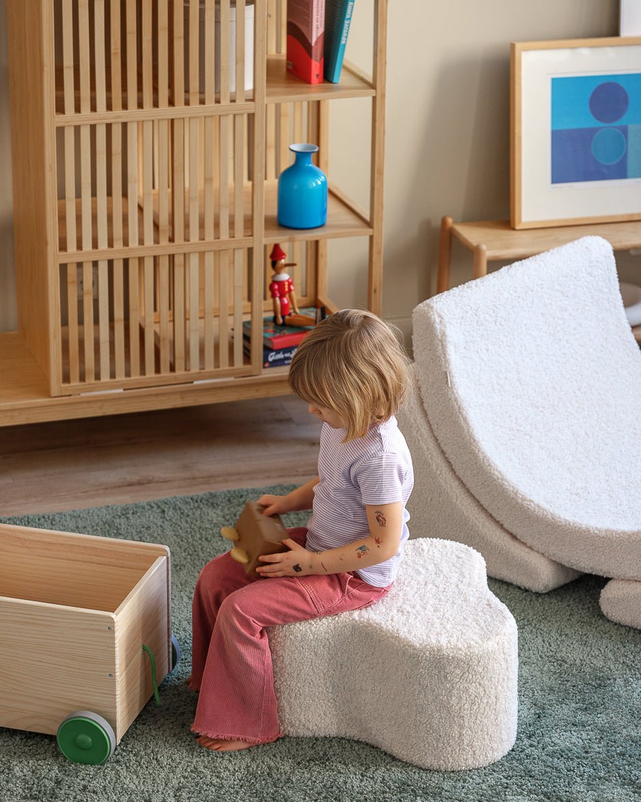 Wigiwama Cloud Barnpuff, Cream White - Azalea Home