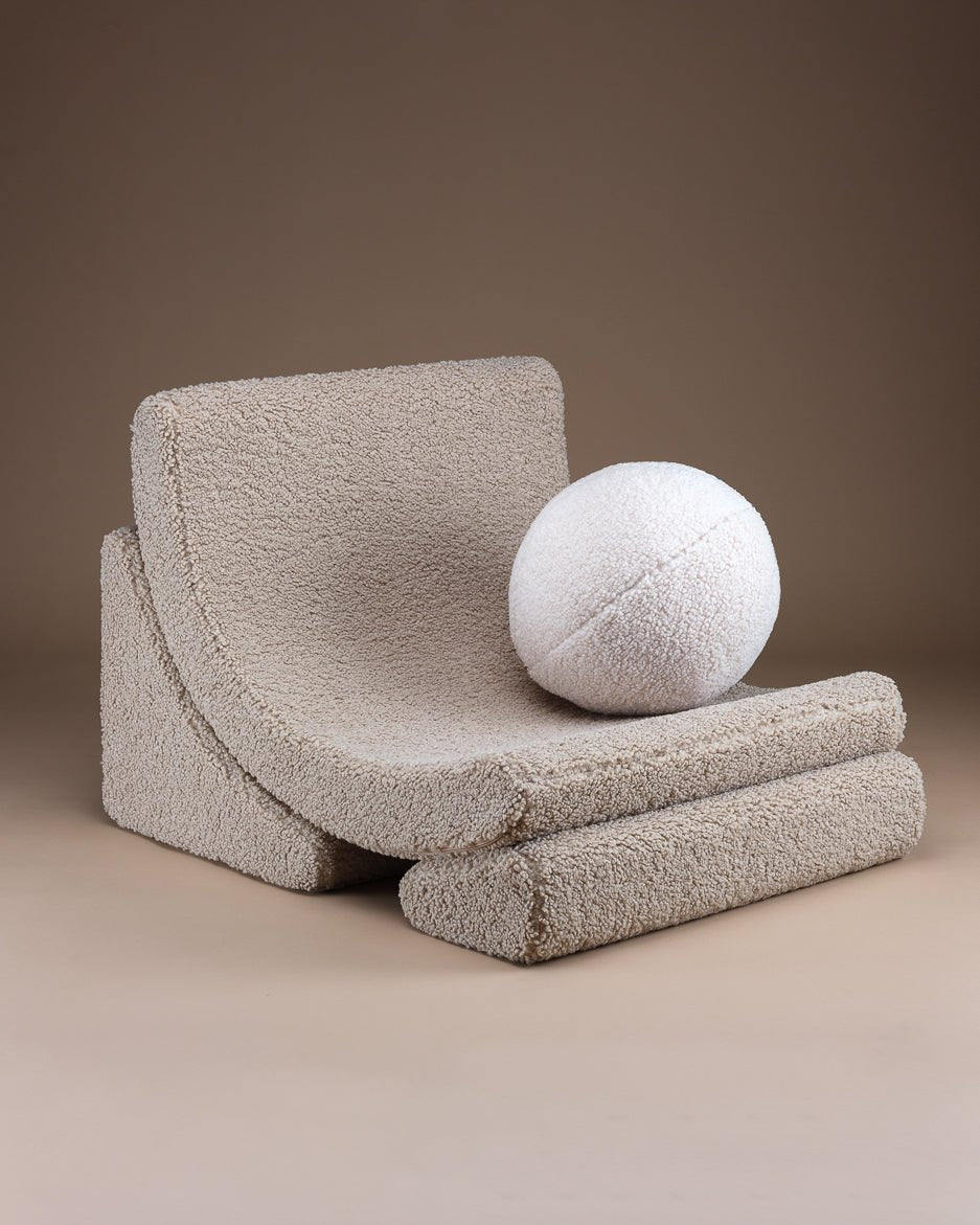Wigiwama Moon Barnfåtölj, Biscuit - Azalea Home