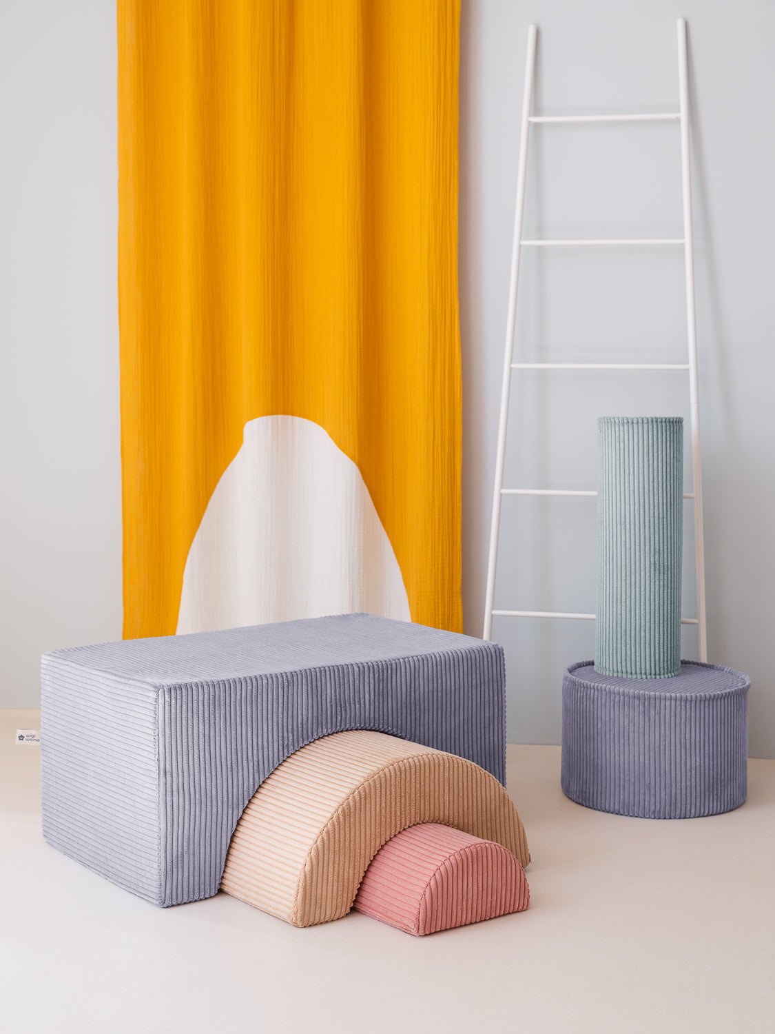 Wigiwama Rainbow Lekset, Blueberry Blue - Azalea Home