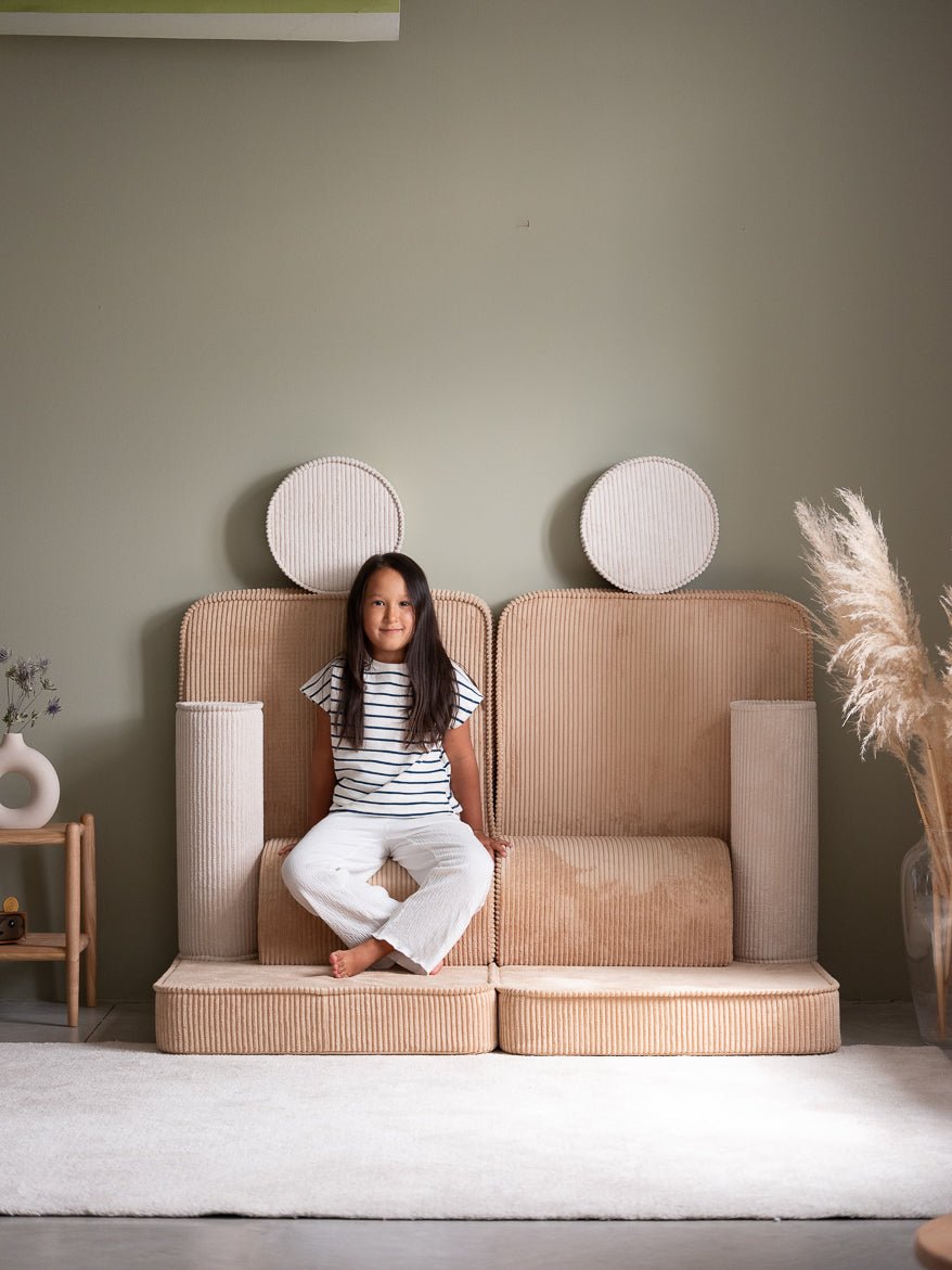 Wigiwama Settee Barnsoffa, Brown Sugar - Azalea Home