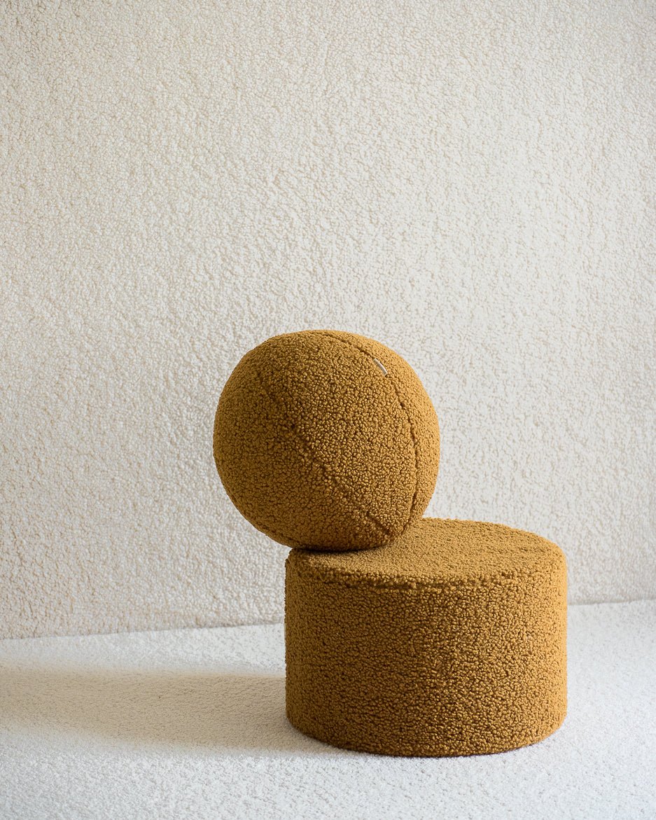 Wigiwama Sittpuff, Maple - Azalea Home