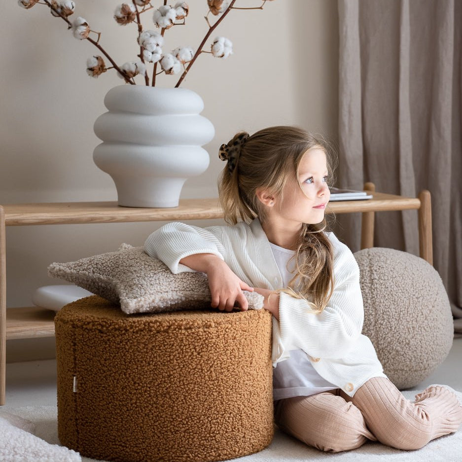 Wigiwama Sittpuff, Maple - Azalea Home