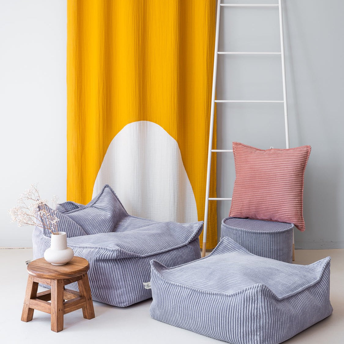 Wigiwama Square Barnpuff, Blueberry Blue - Azalea Home